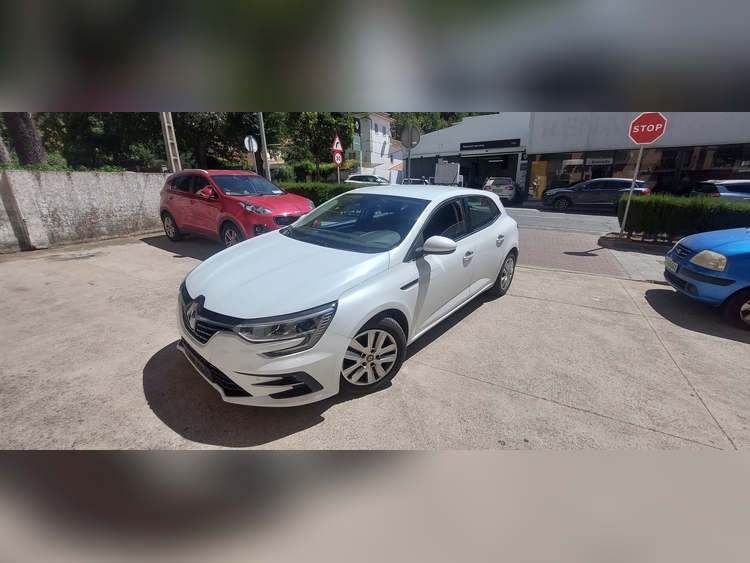 Renault Megane 1.5 DCI 115CV foto 2